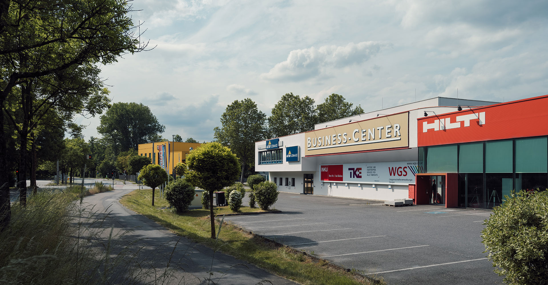WGS-Gebaeude_BusinessCenter_0007.jpg Business Center